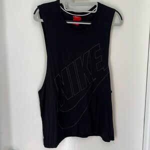 Nike women’s muscle tank